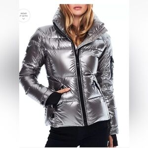 SAM FREESTYLE PUFFER JACKET in Gunmetal MSRP$595 Luxury Silver Goose Down